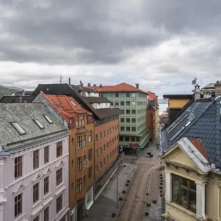 Memories From Norway L Penthouse 250m From Center I Privat Balcony ברגן