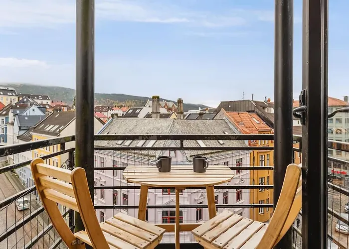 Dinbnb I Penthouse 250m From Center I Privat Balcony * Bergen